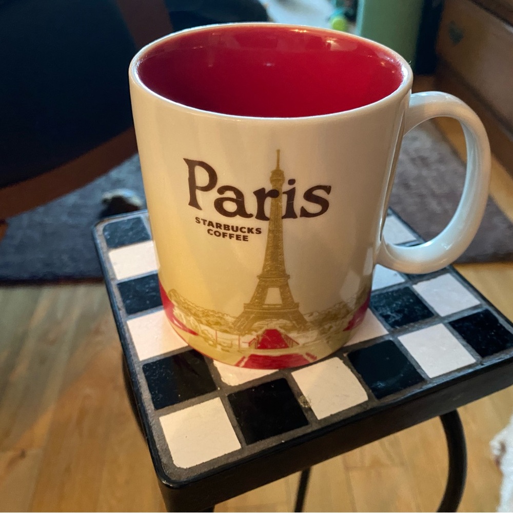Starbucks Mugs….Paris